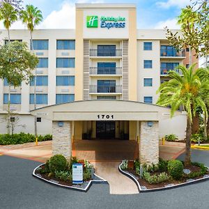 Holiday Inn Express Hotel & Suites Ft. Lauderdale-Plantation By Ihg